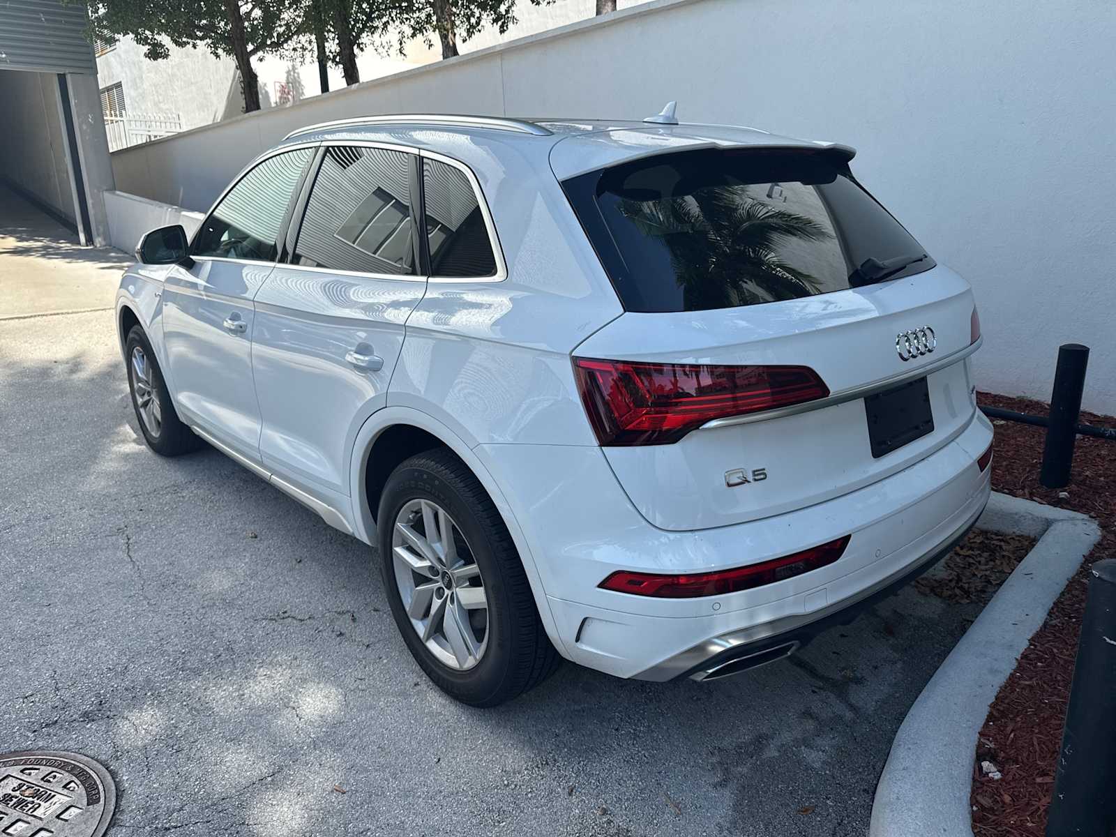 Thumbnail: 2023 Audi Q5 - 3