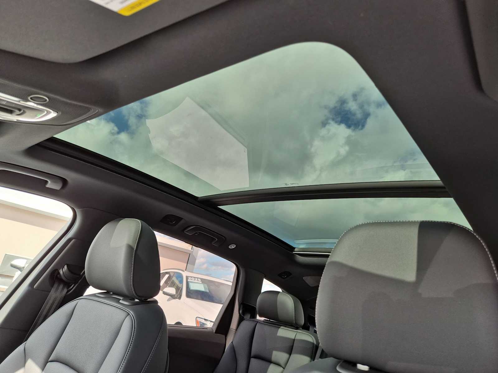 Thumbnail: 2026 Audi Q7 - 18