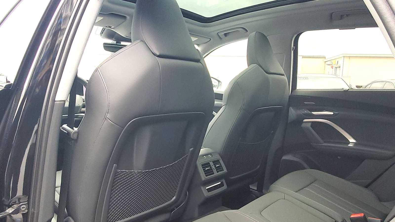 Thumbnail: 2026 Audi Q5 - 18