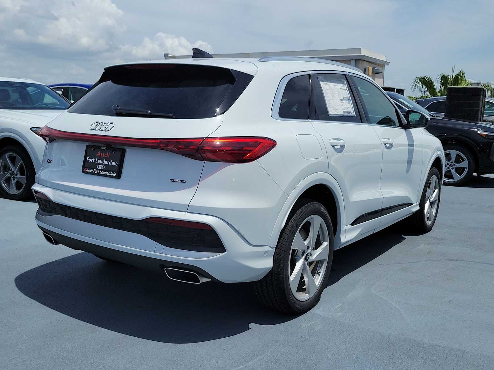 Thumbnail: 2026 Audi Q5 - 6
