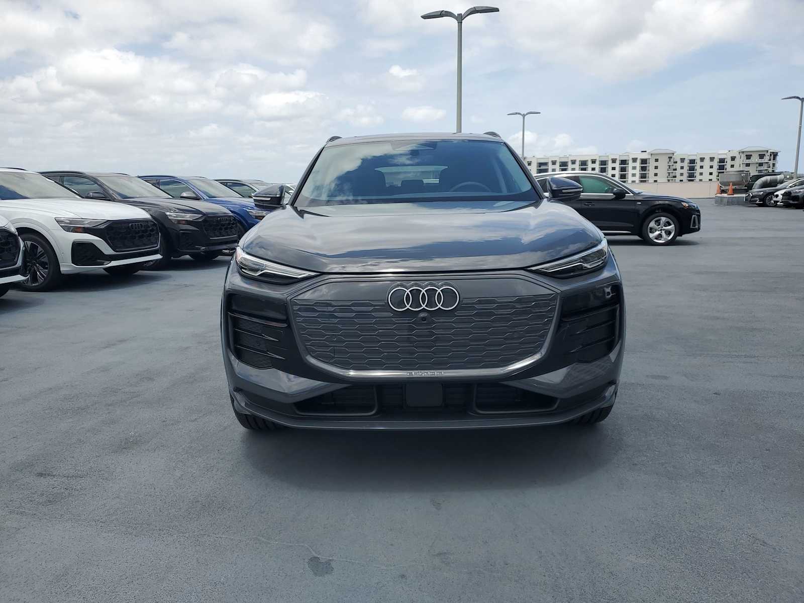 2025 Audi Q6 e-tron Premium 9
