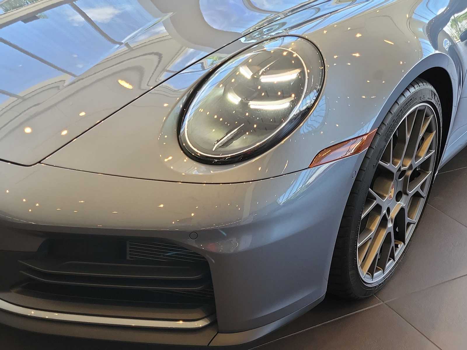 Thumbnail: 2025 Porsche 911 - 10