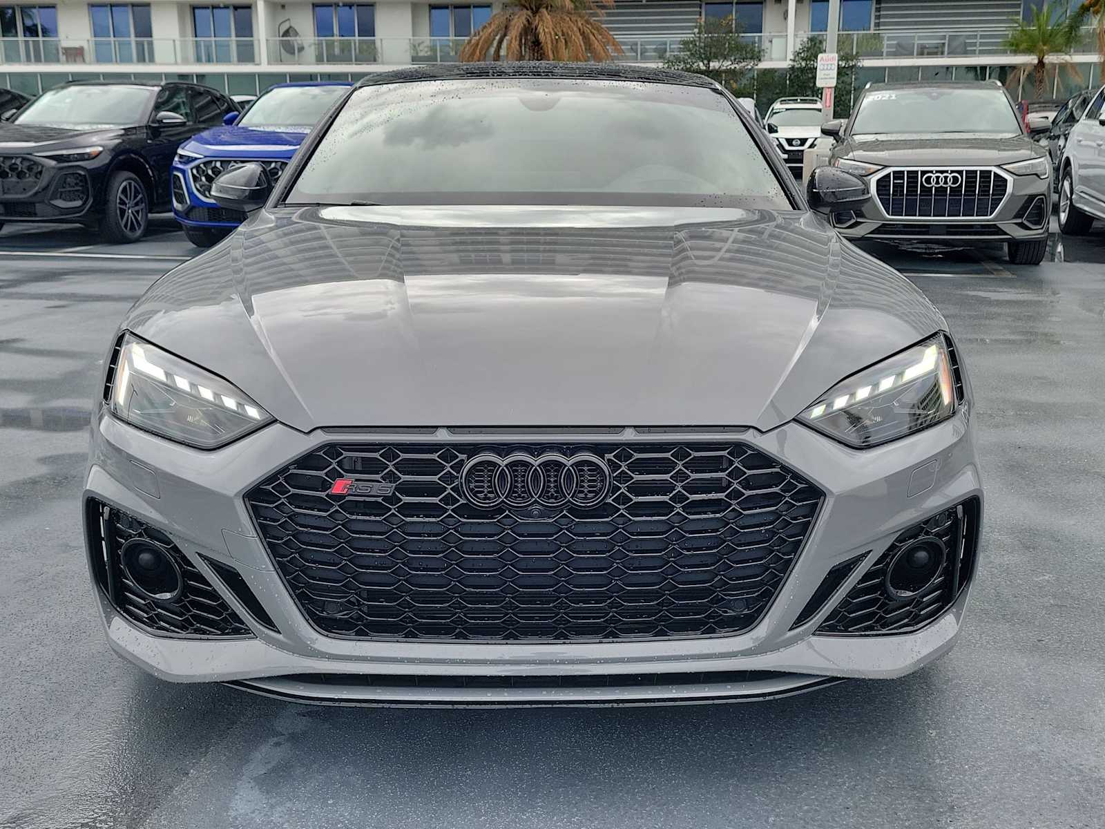 Thumbnail: 2023 Audi RS 5 - 9