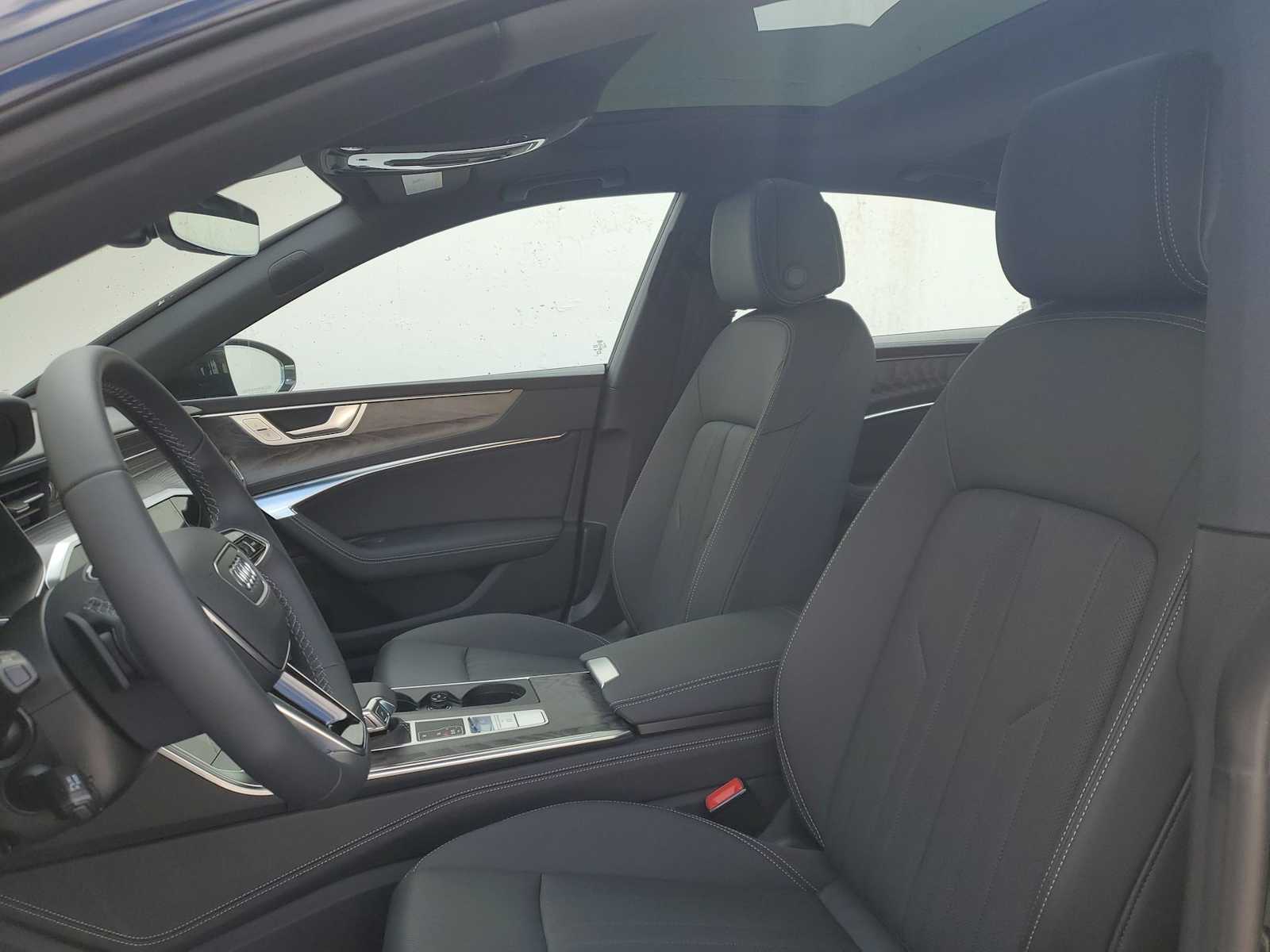 Thumbnail: 2025 Audi A7 - 12