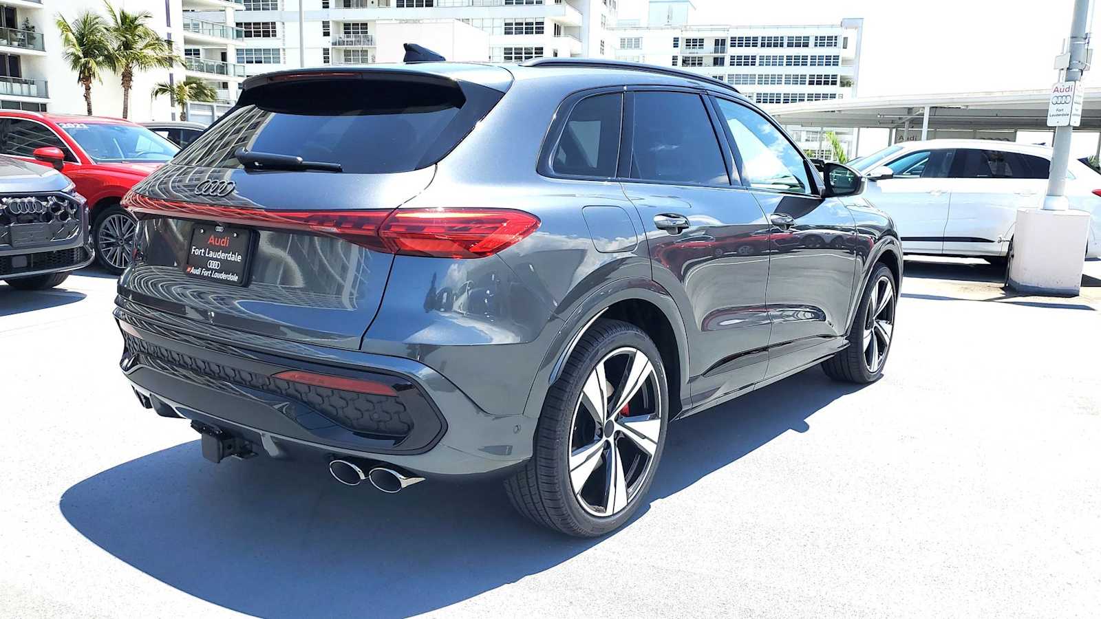 Thumbnail: 2026 Audi SQ5 - 6