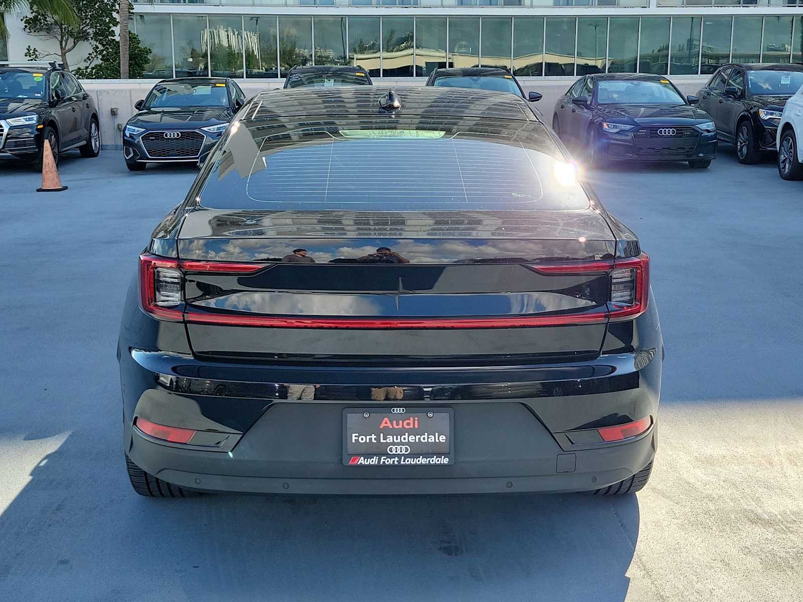 Thumbnail: 2022 Polestar 2 - 5