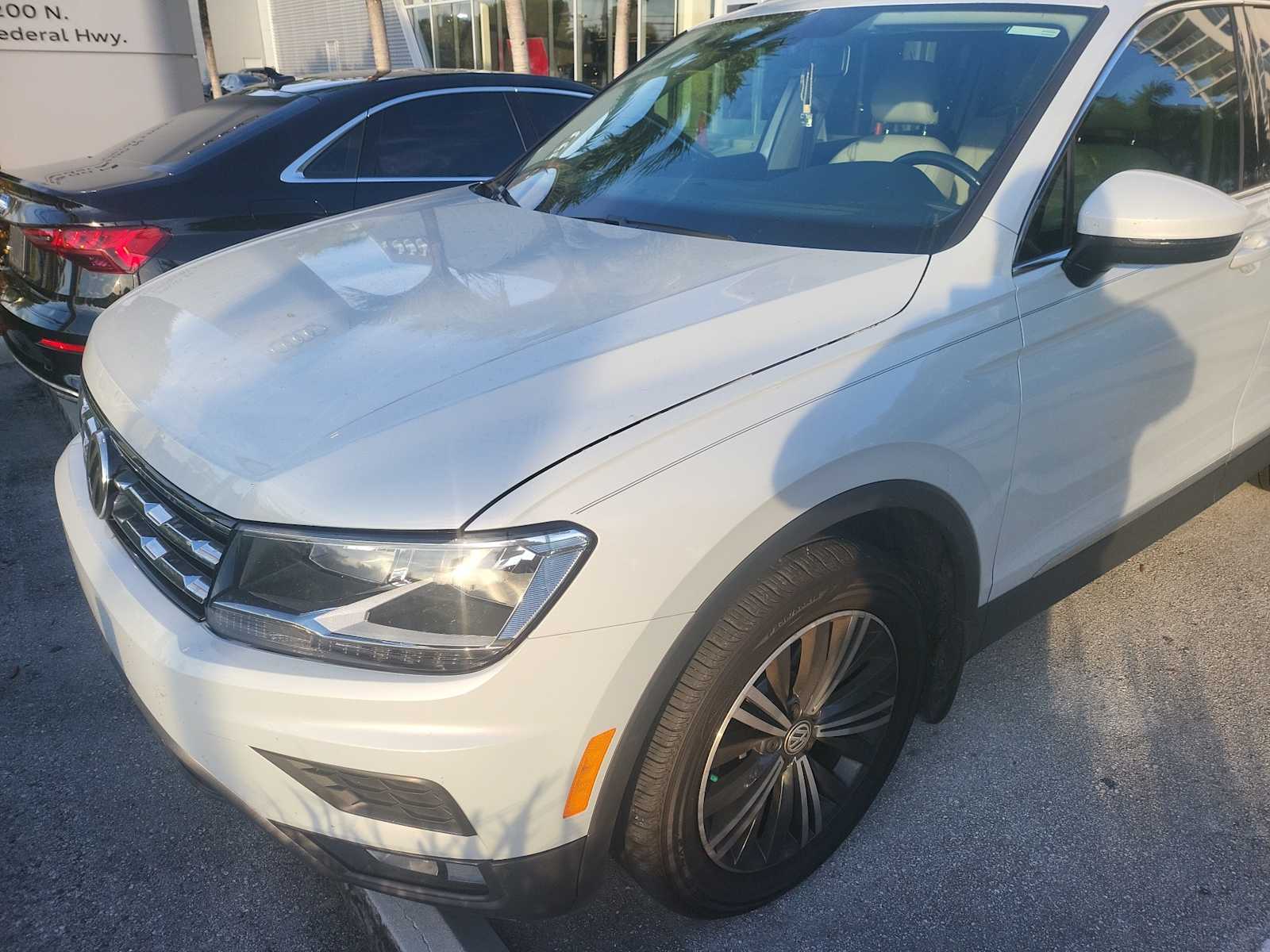 Thumbnail: 2018 Volkswagen Tiguan - 1