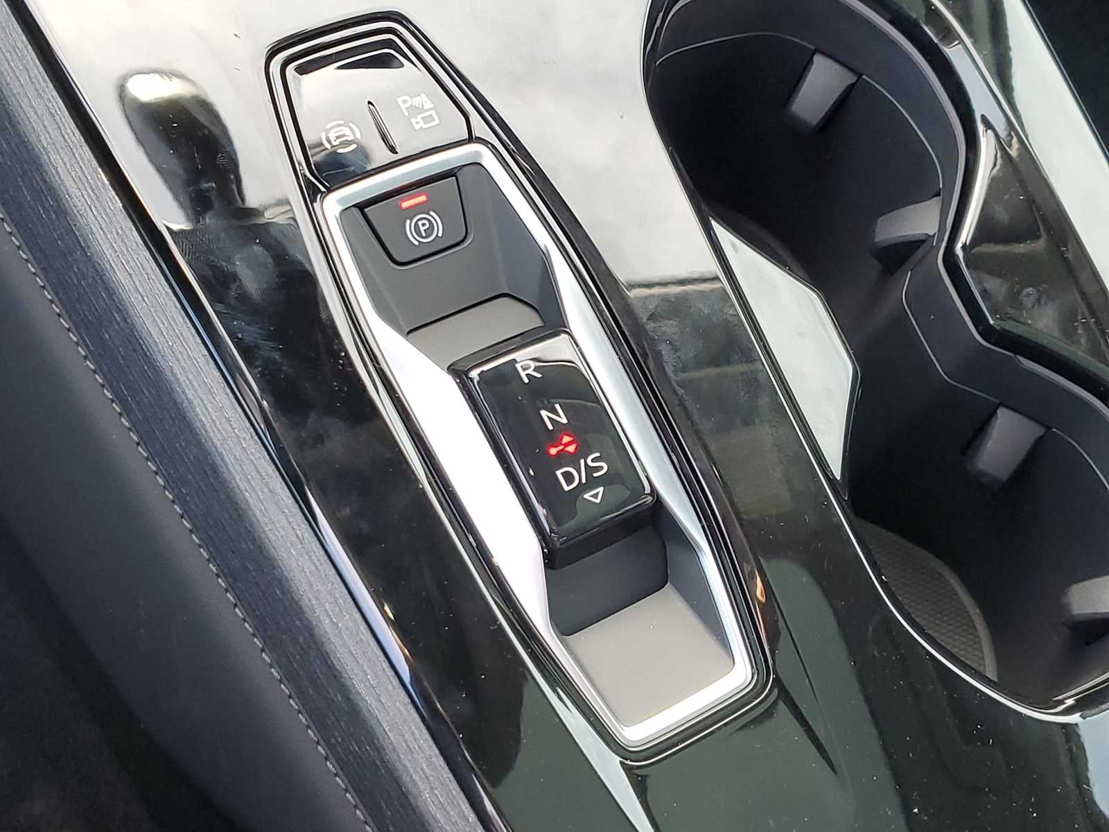 Thumbnail: 2025 Audi A5 - 25