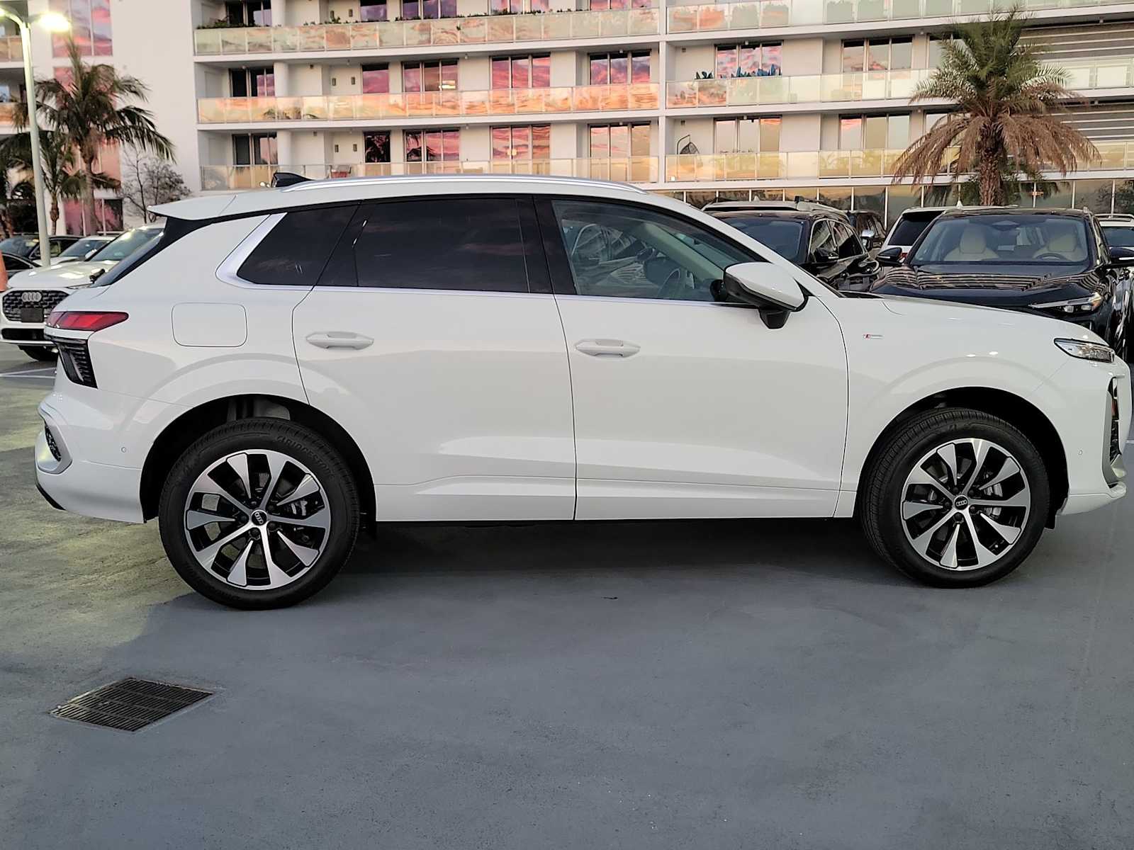 Thumbnail: 2026 Audi Q3 - 7