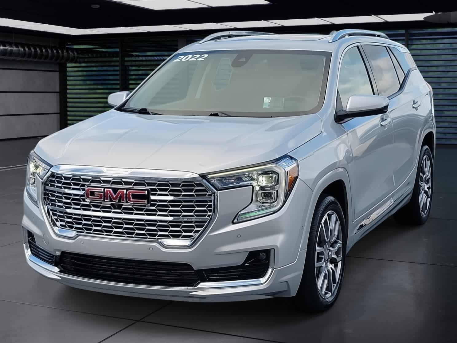 Thumbnail: 2022 GMC Terrain - 1