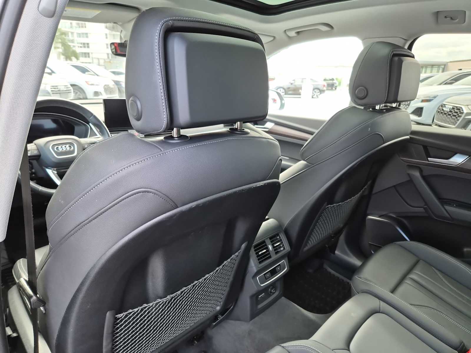 Thumbnail: 2023 Audi Q5 - 16