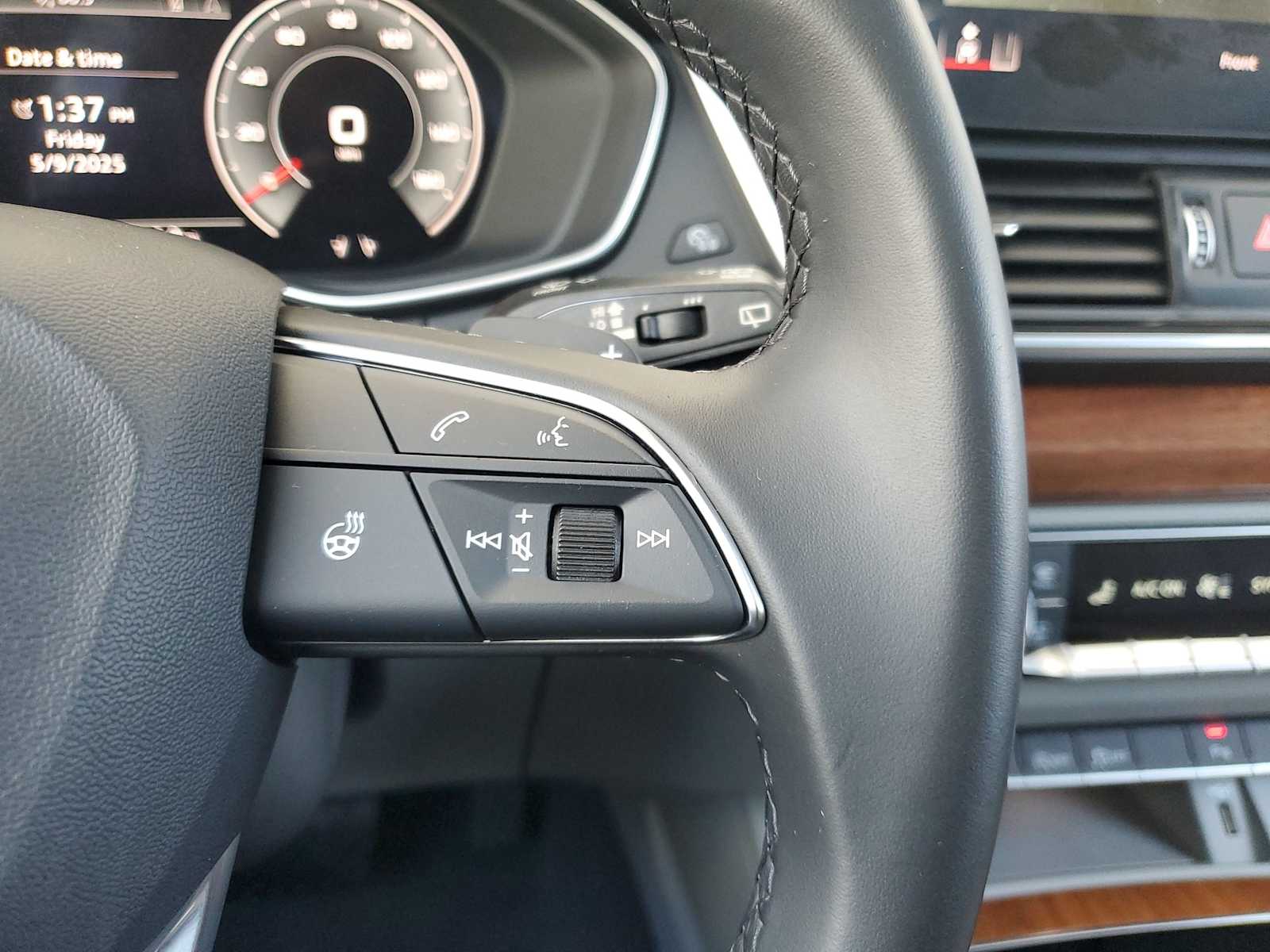 2022 Audi Q5 e Premium Plus 18