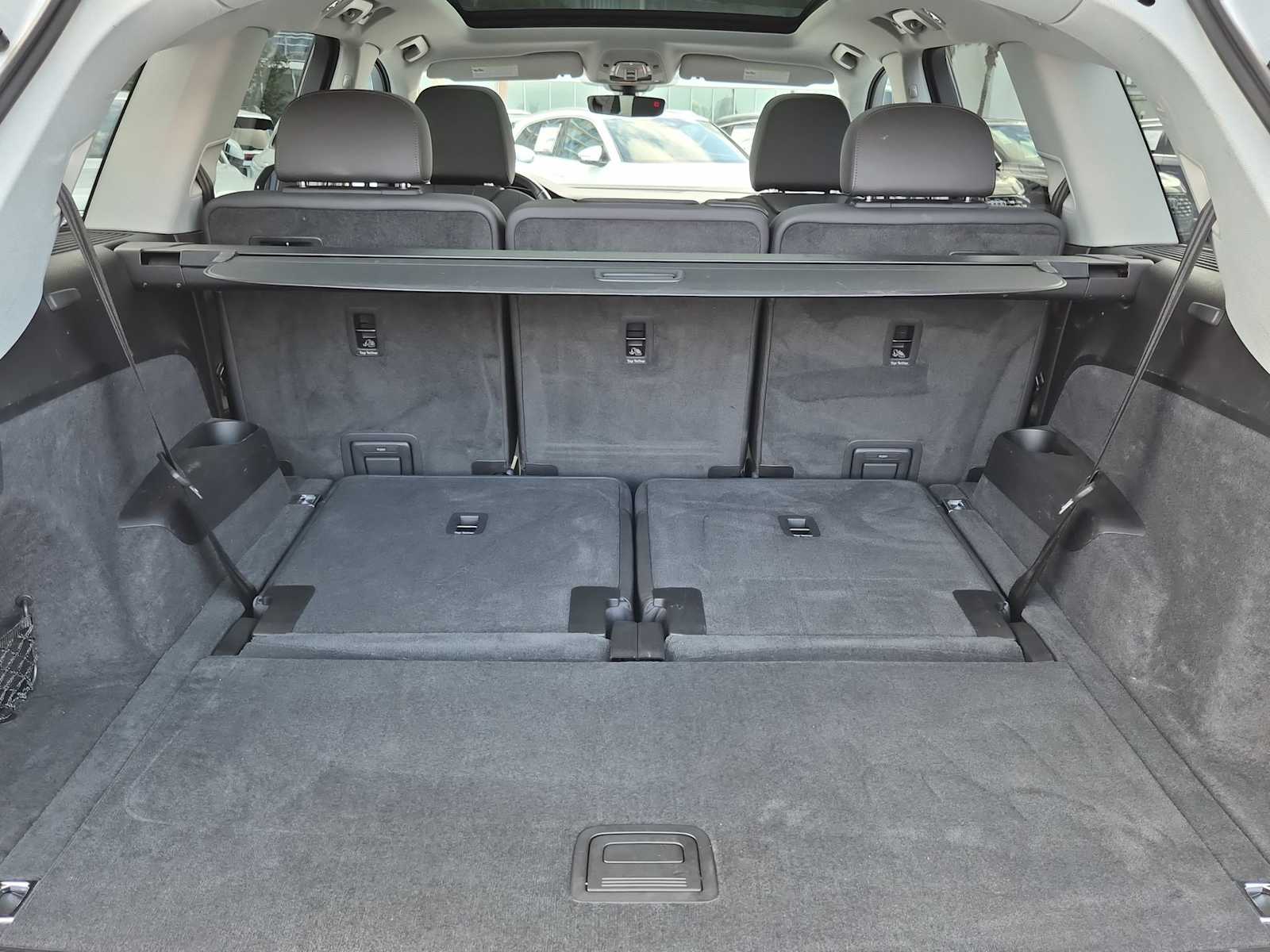 Thumbnail: 2023 Audi Q7 - 27