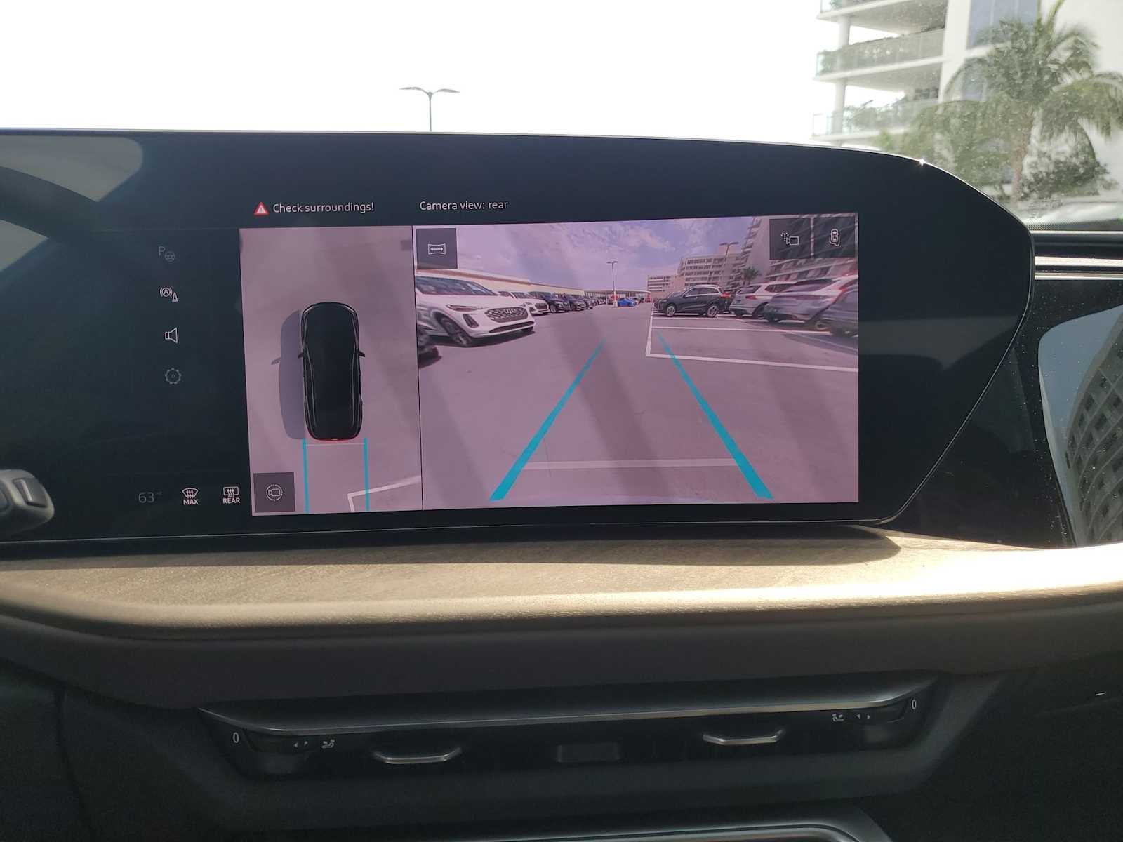 Thumbnail: 2025 Audi Q5 - 20