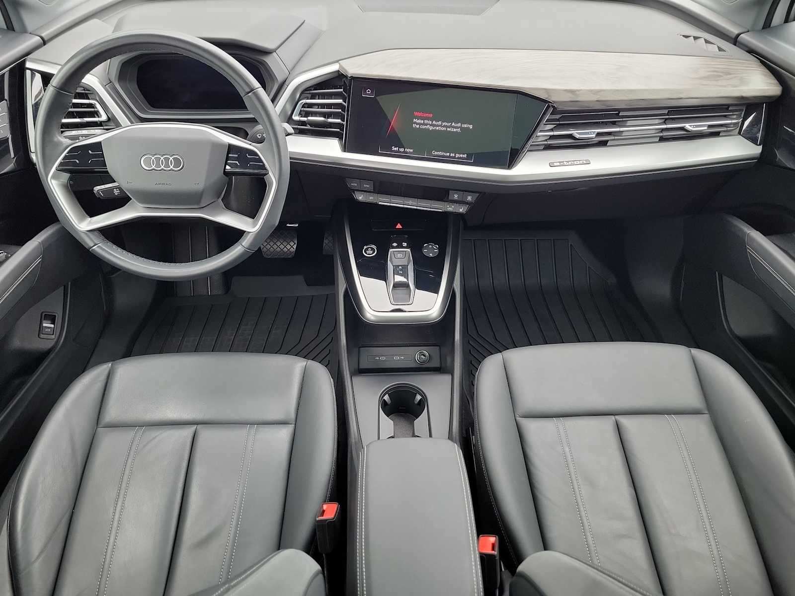 Thumbnail: 2023 Audi Q4 e-tron - 14