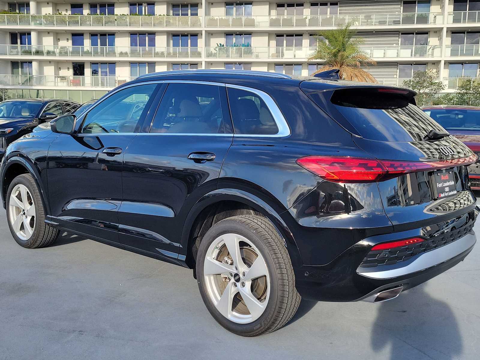 Thumbnail: 2026 Audi Q5 - 4