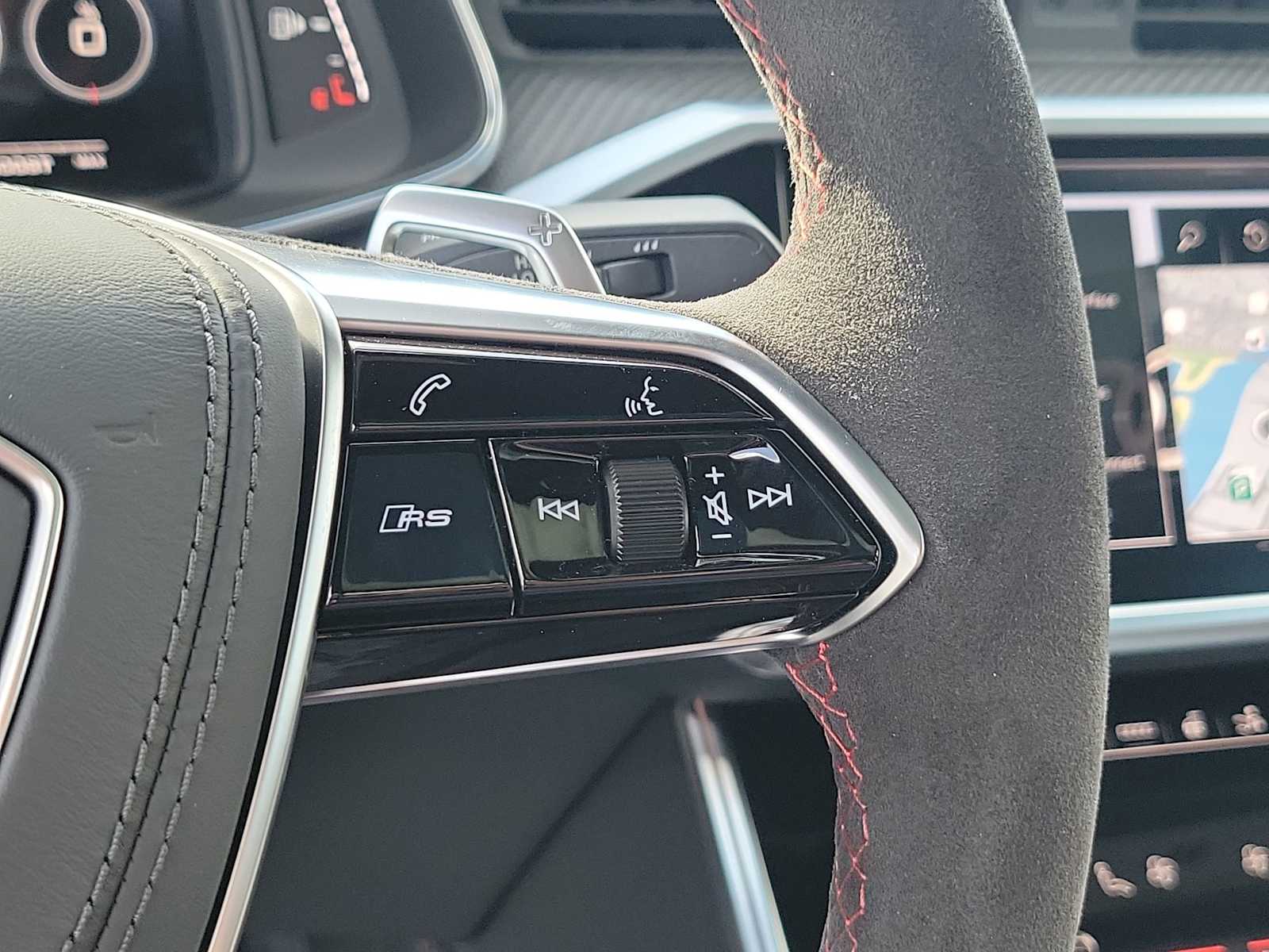 Thumbnail: 2026 Audi RS 7 - 22