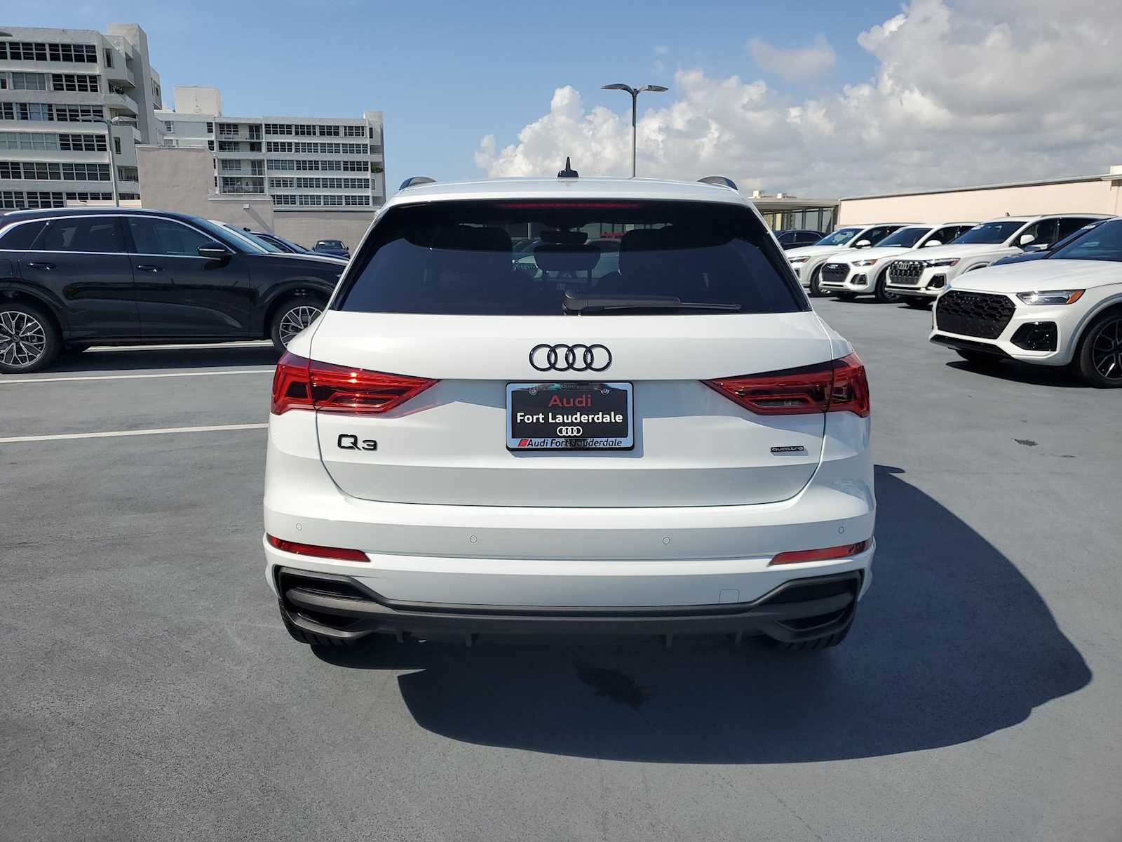 Thumbnail: 2025 Audi Q3 - 5