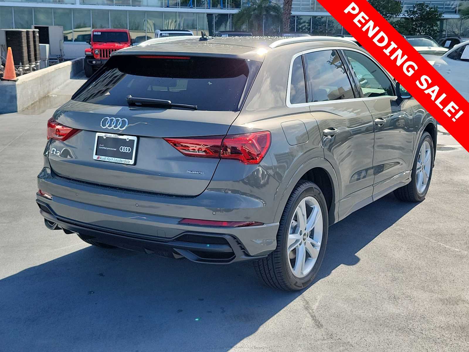 Thumbnail: 2022 Audi Q3 - 6