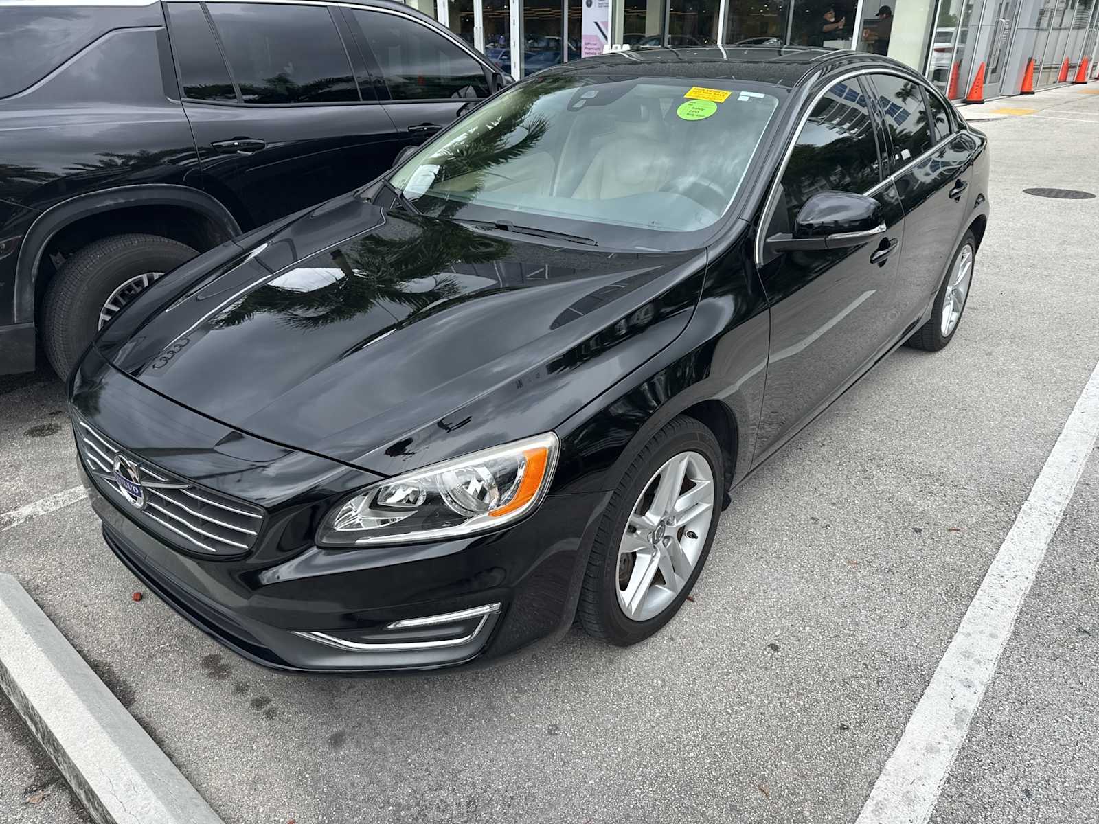 Thumbnail: 2014 Volvo S60 - 1