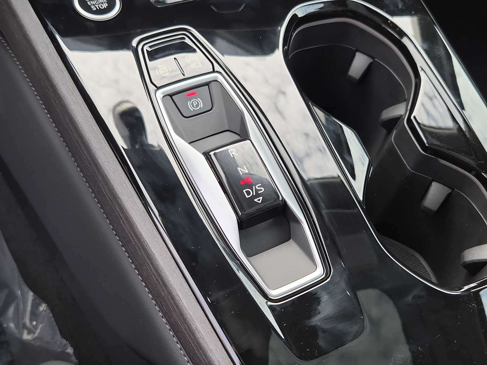 Thumbnail: 2025 Audi A5 - 25