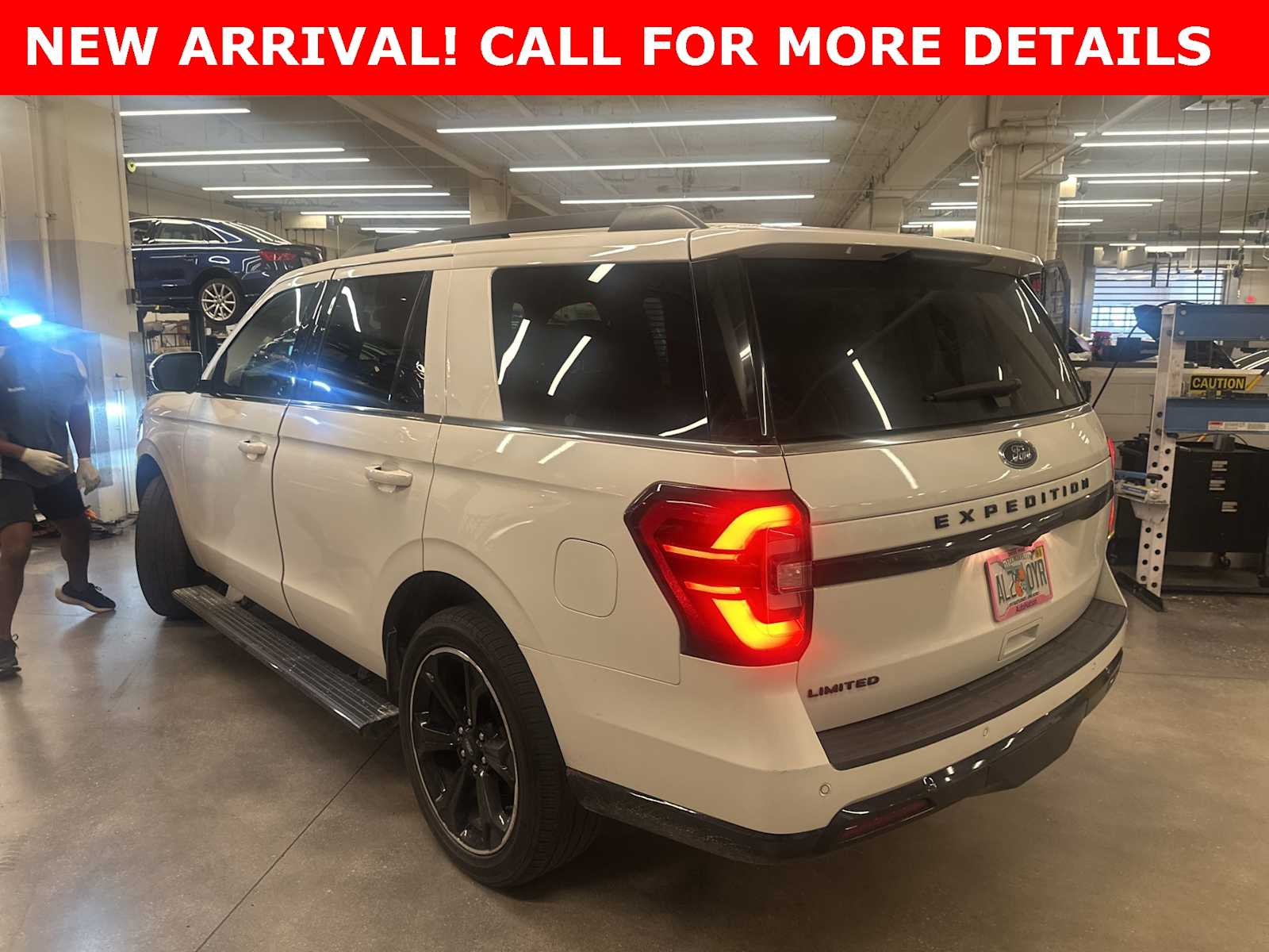 Thumbnail: 2022 Ford Expedition - 4