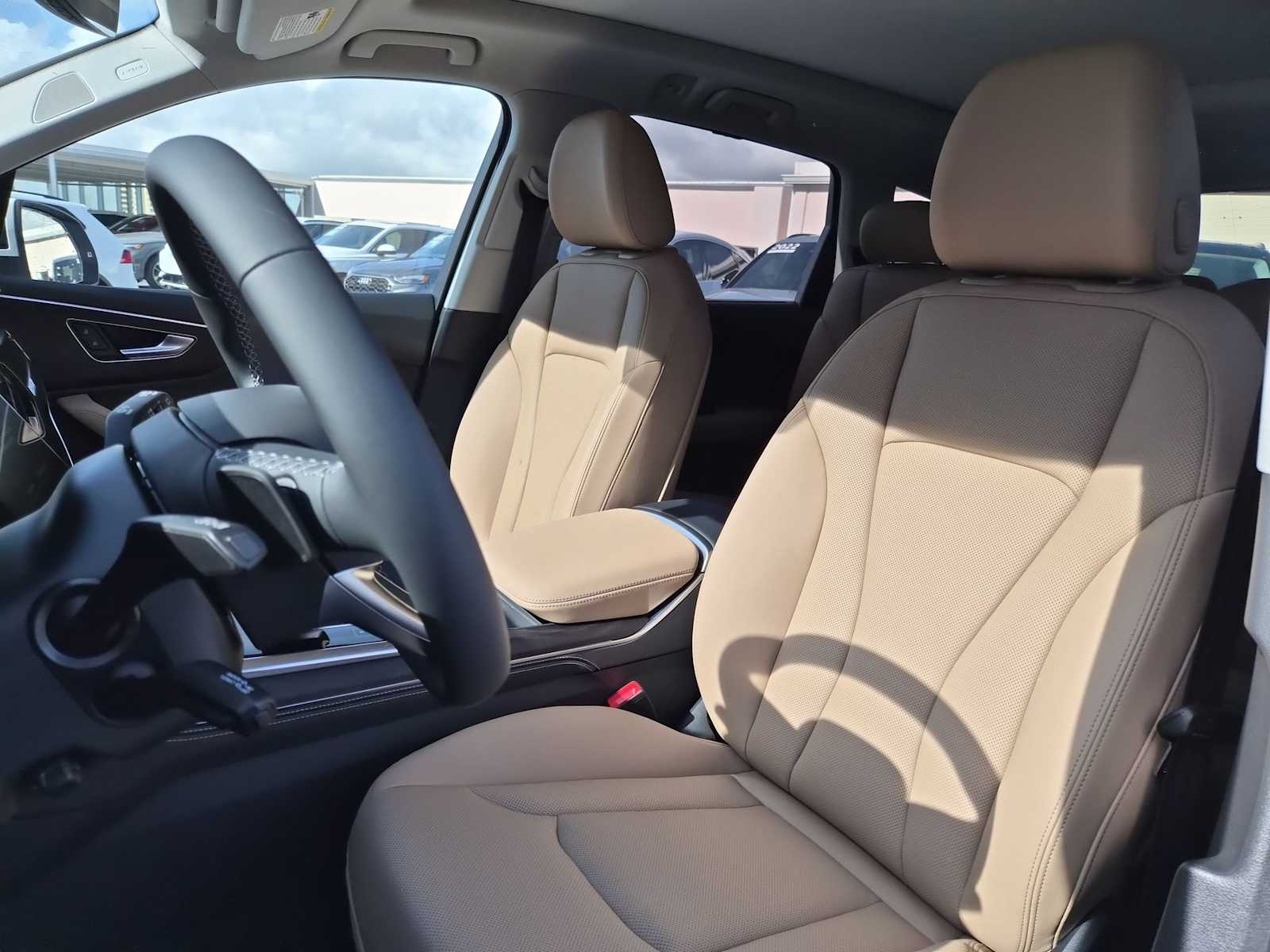 Thumbnail: 2026 Audi Q7 - 15