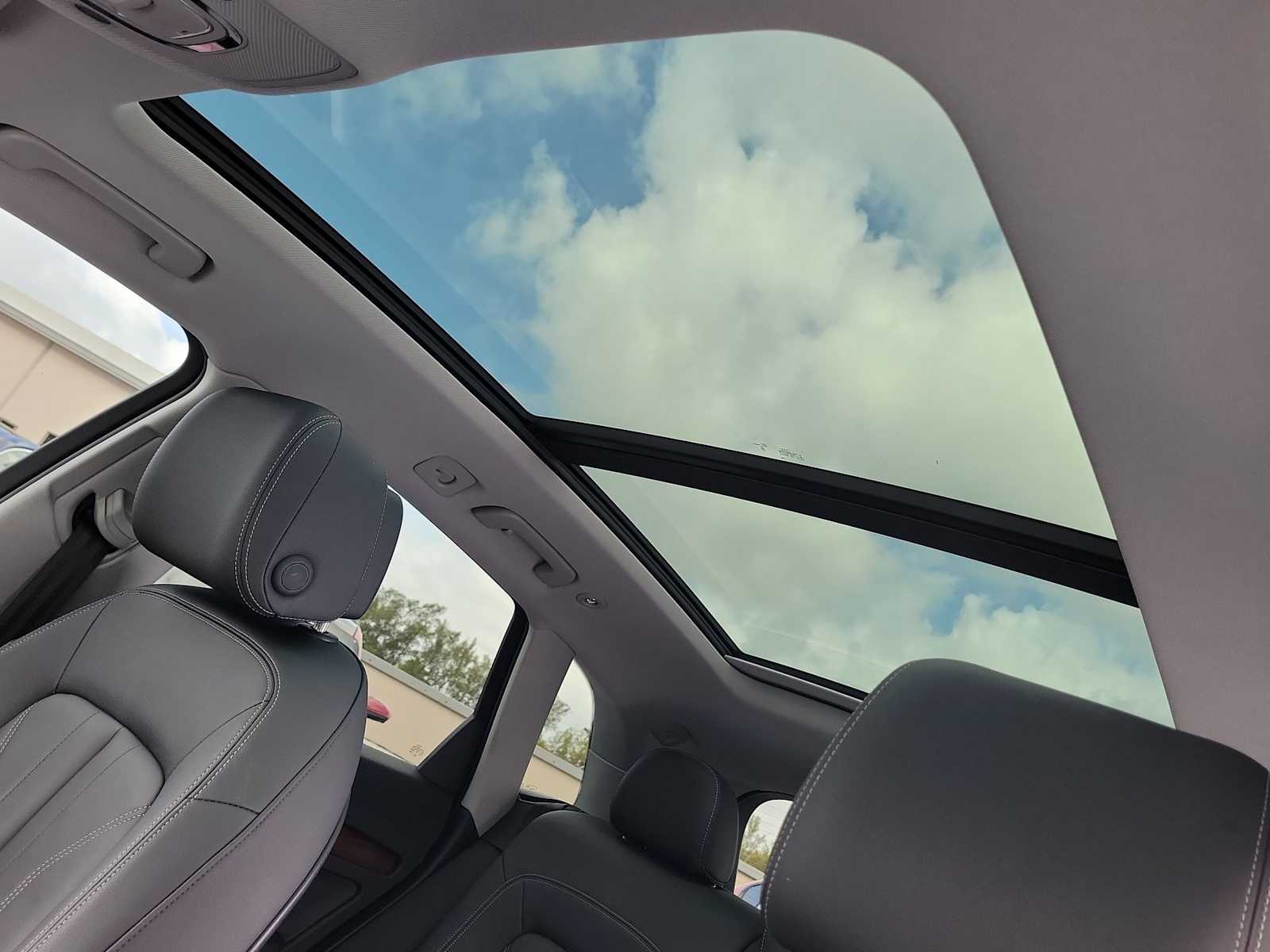 Thumbnail: 2023 Audi Q5 - 18