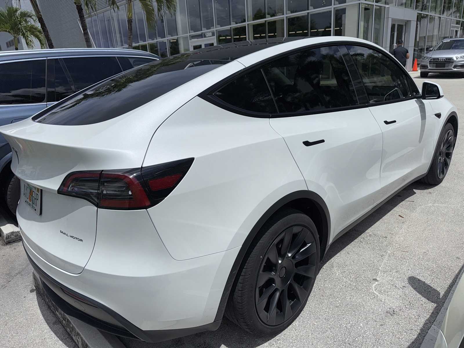 Thumbnail: 2023 Tesla Model Y - 3