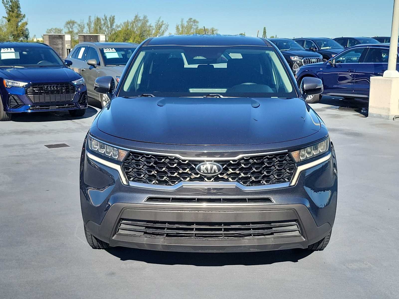 Thumbnail: 2021 Kia Sorento - 9