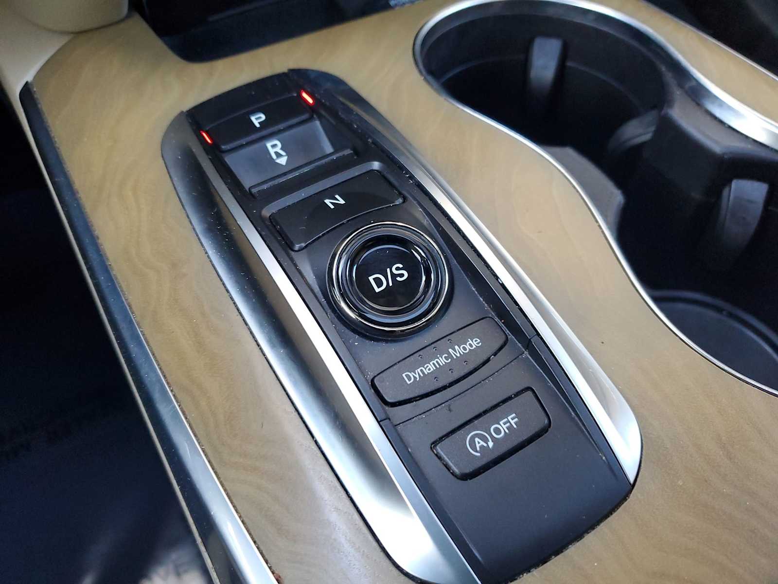 Thumbnail: 2020 Acura MDX - 22