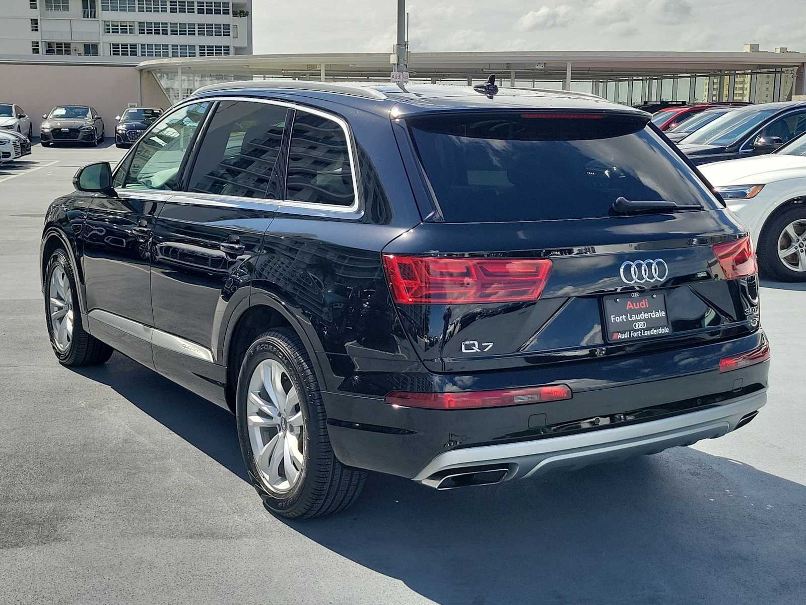 Thumbnail: 2018 Audi Q7 - 4
