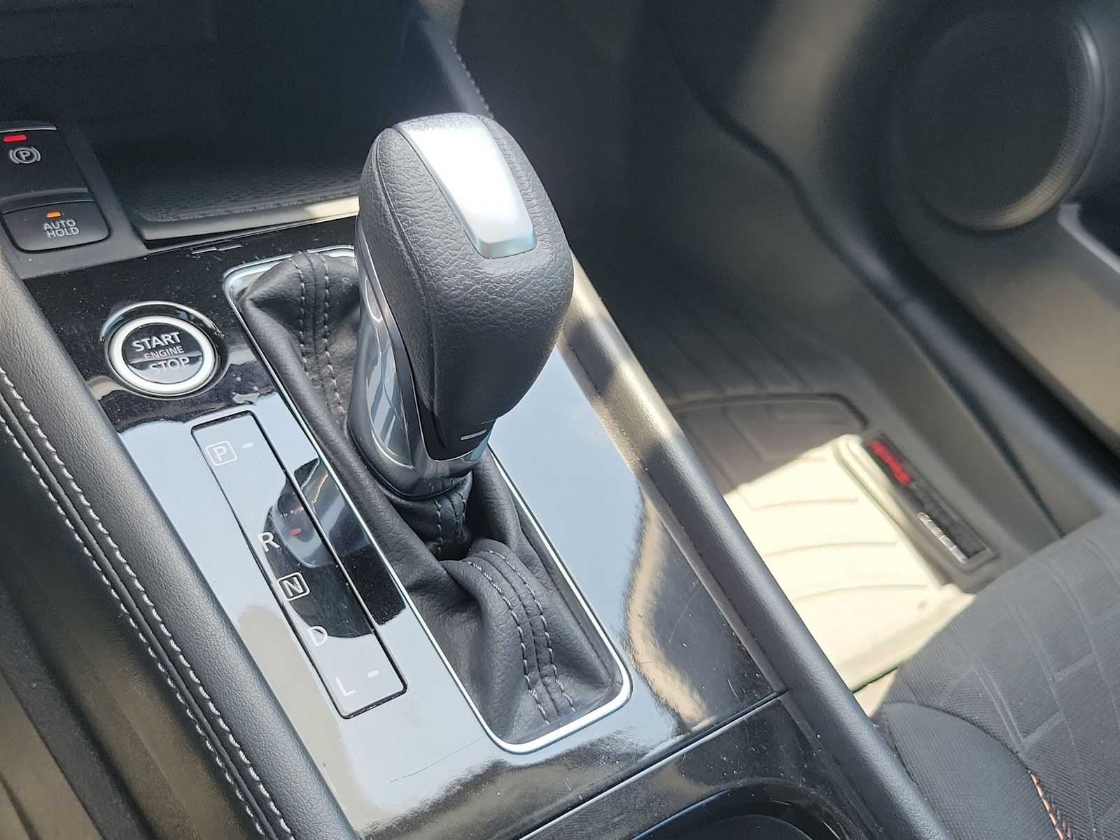 Thumbnail: 2023 Nissan Kicks - 27