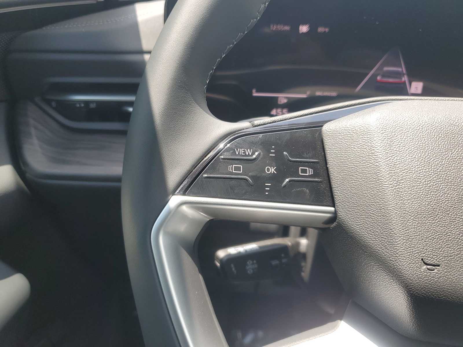 Thumbnail: 2025 Audi Q5 - 17