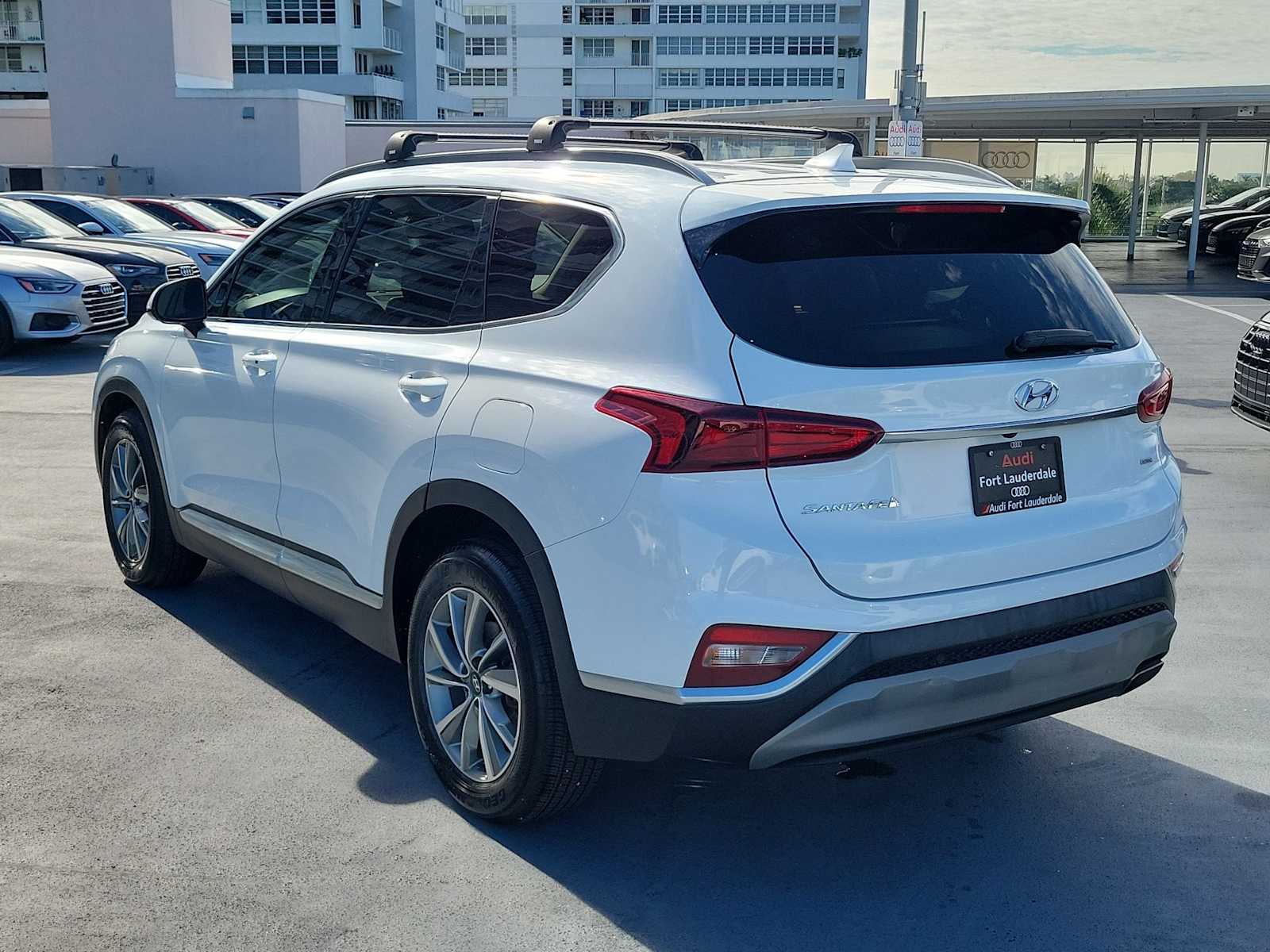 Thumbnail: 2020 Hyundai Santa Fe - 4