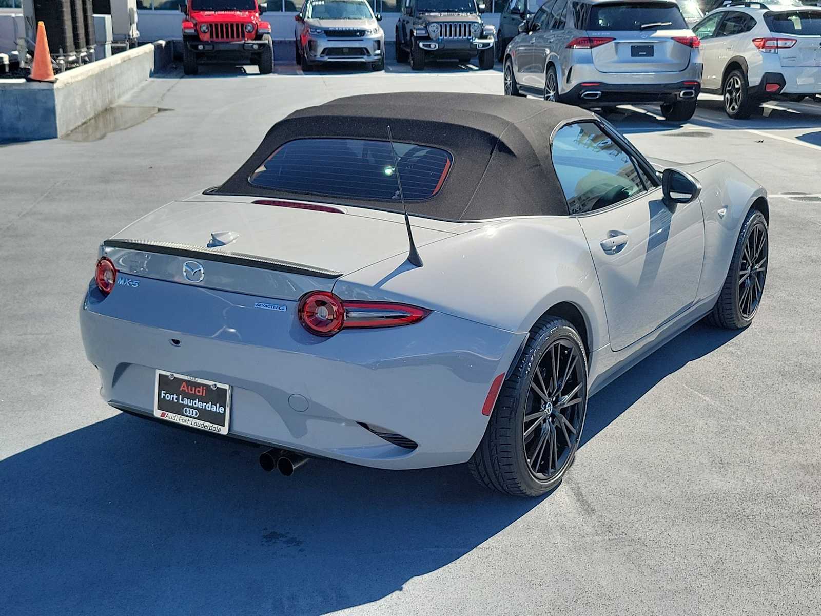 Thumbnail: 2024 Mazda MX-5 Miata - 6