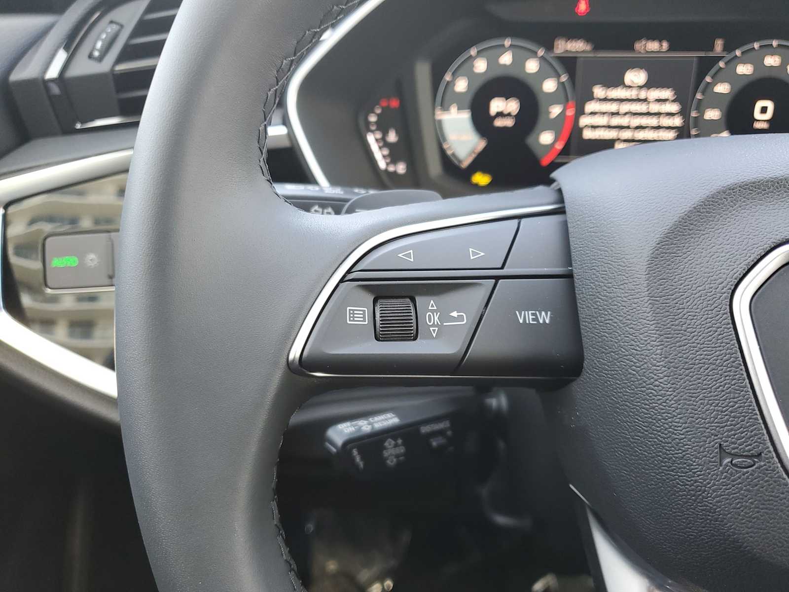 Thumbnail: 2025 Audi Q3 - 17