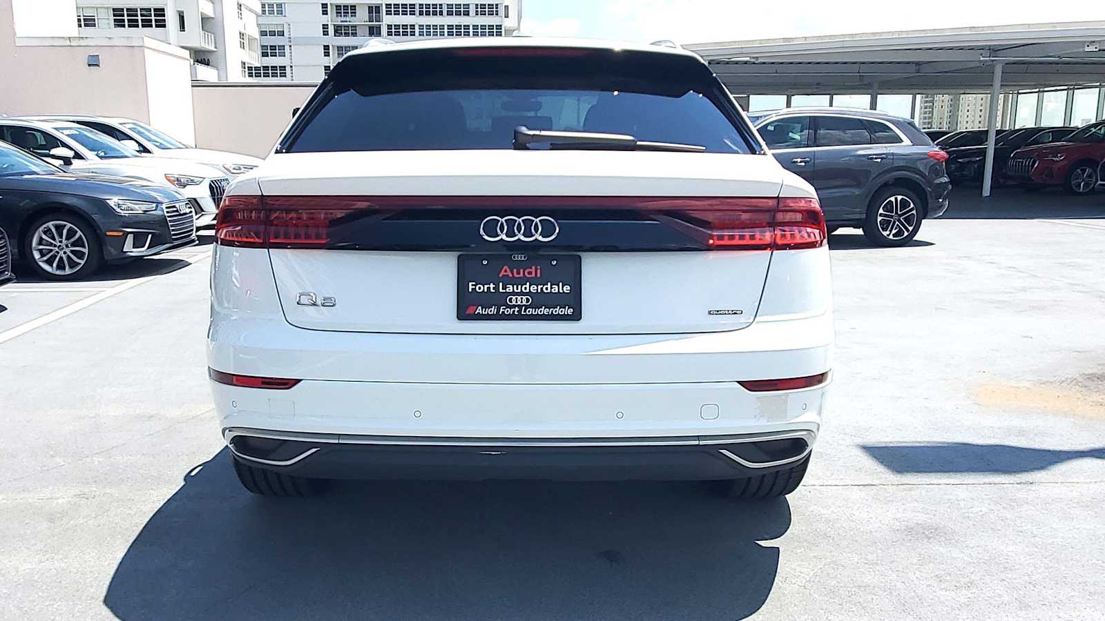Thumbnail: 2023 Audi Q8 - 5