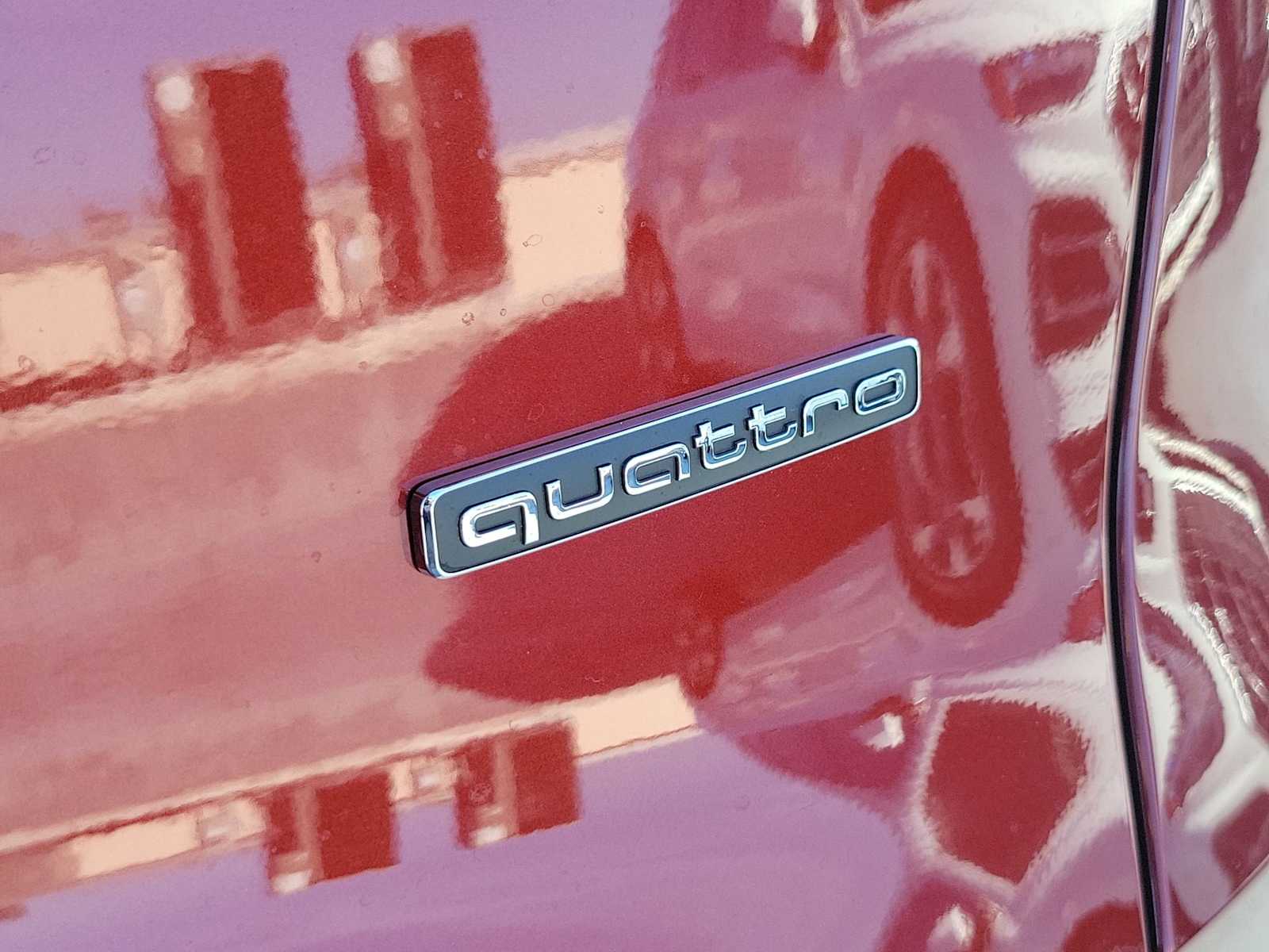 Thumbnail: 2025 Audi Q5 - 11