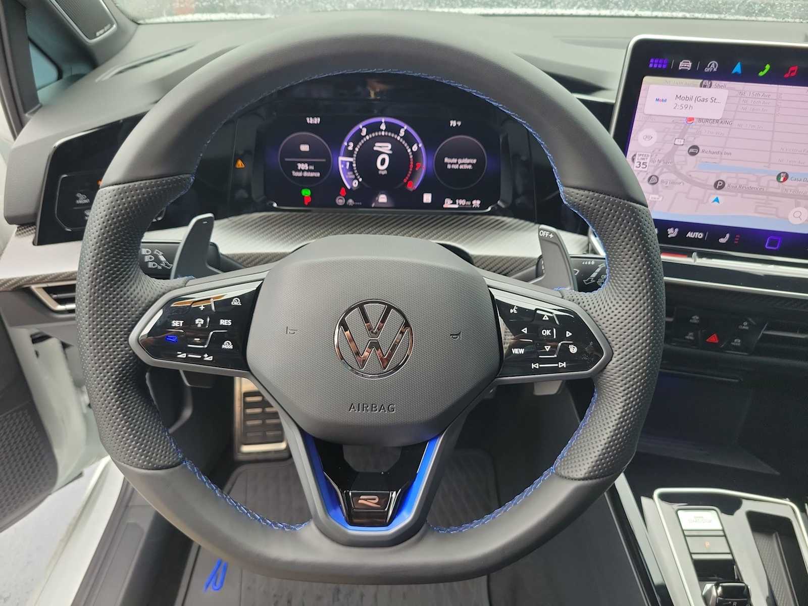 Thumbnail: 2025 Volkswagen Golf - 19