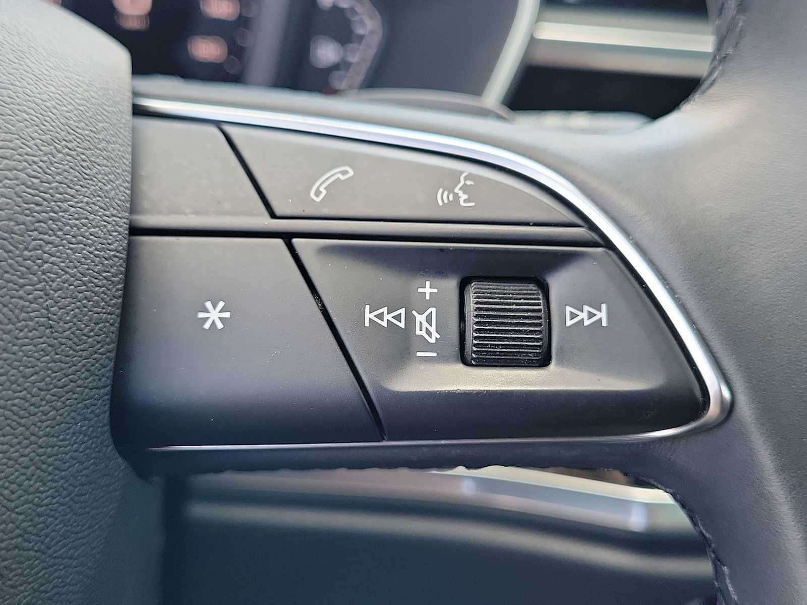 Thumbnail: 2021 Audi Q3 - 22