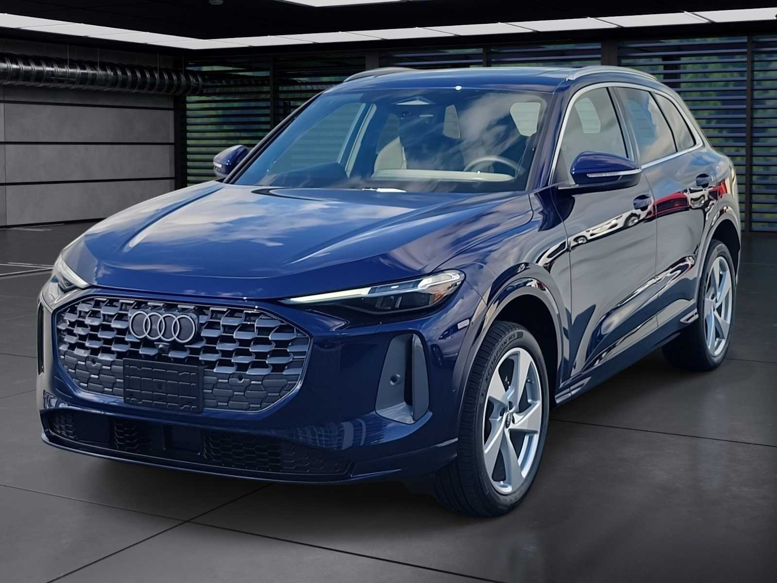 Thumbnail: 2025 Audi Q5 - 1