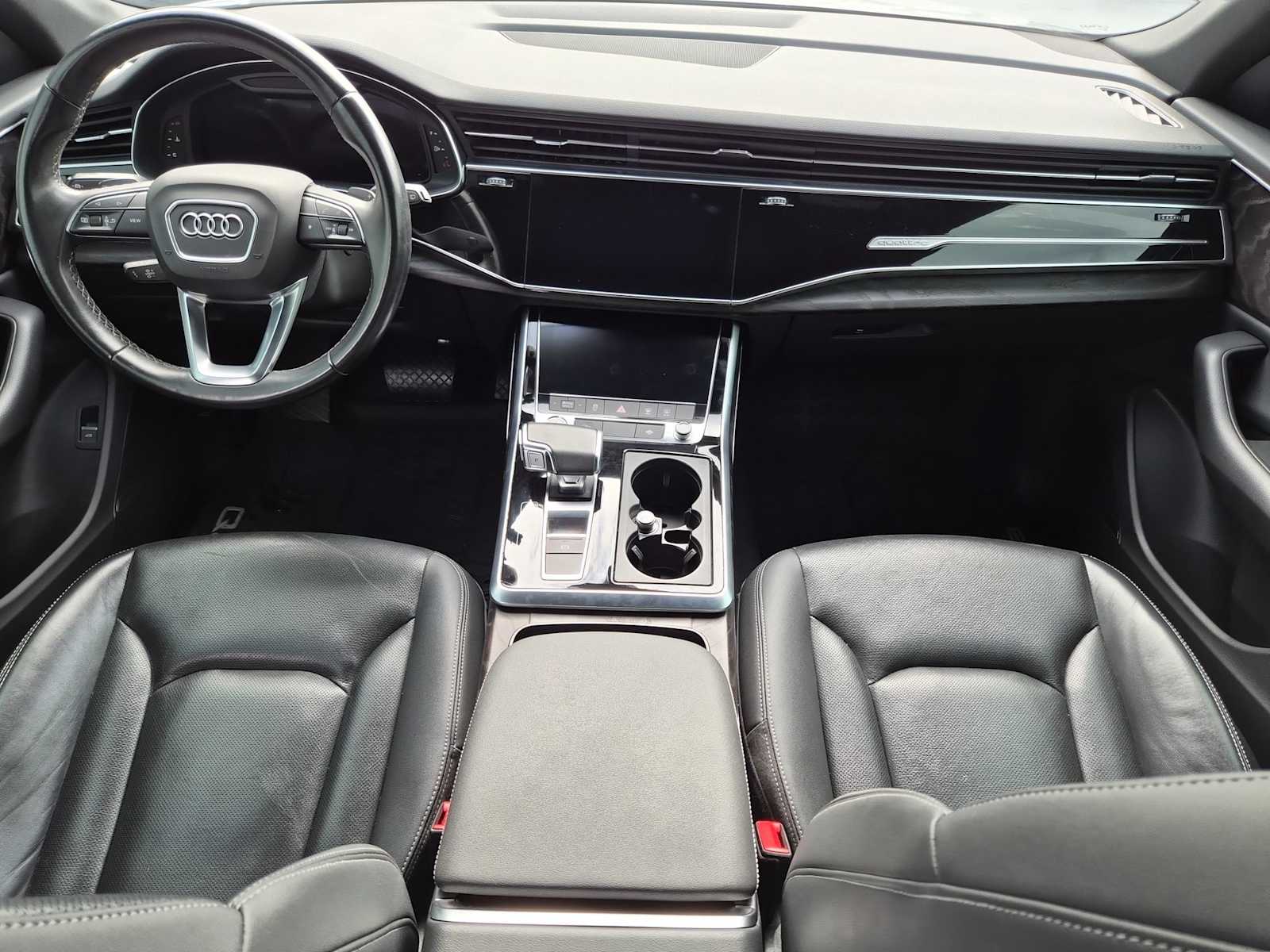 Thumbnail: 2021 Audi Q8 - 13