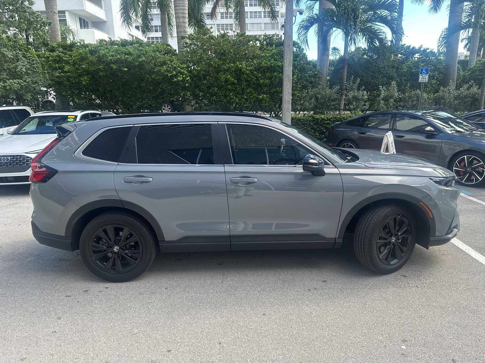 Thumbnail: 2023 Honda CR-V - 3