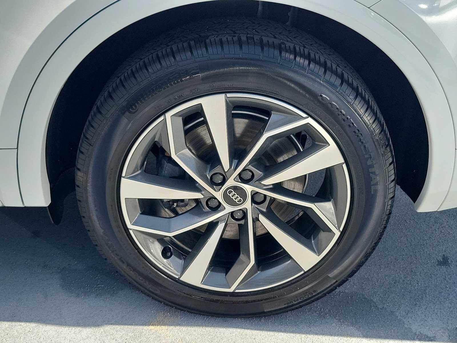 Thumbnail: 2021 Audi Q5 - 12