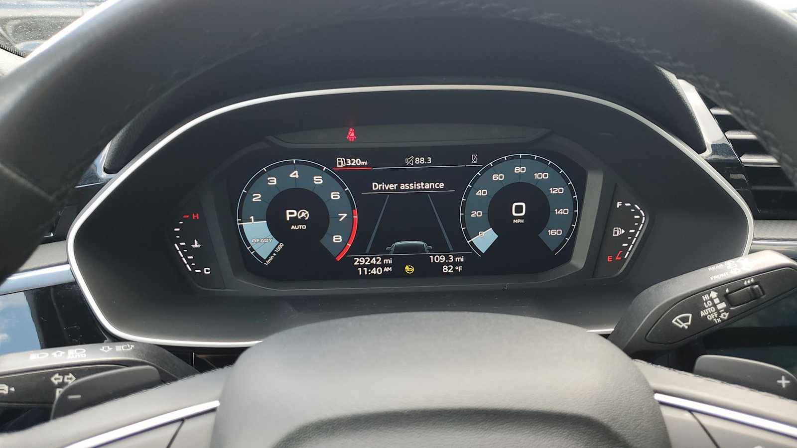 Thumbnail: 2023 Audi Q3 - 31