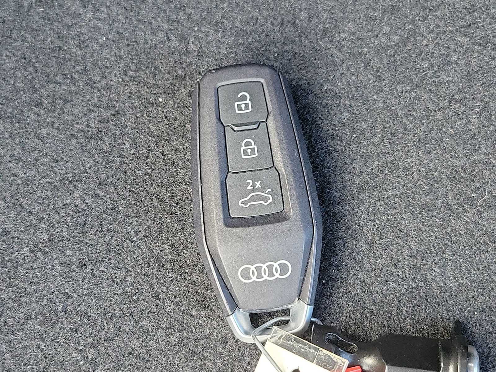Thumbnail: 2026 Audi A6 - 31