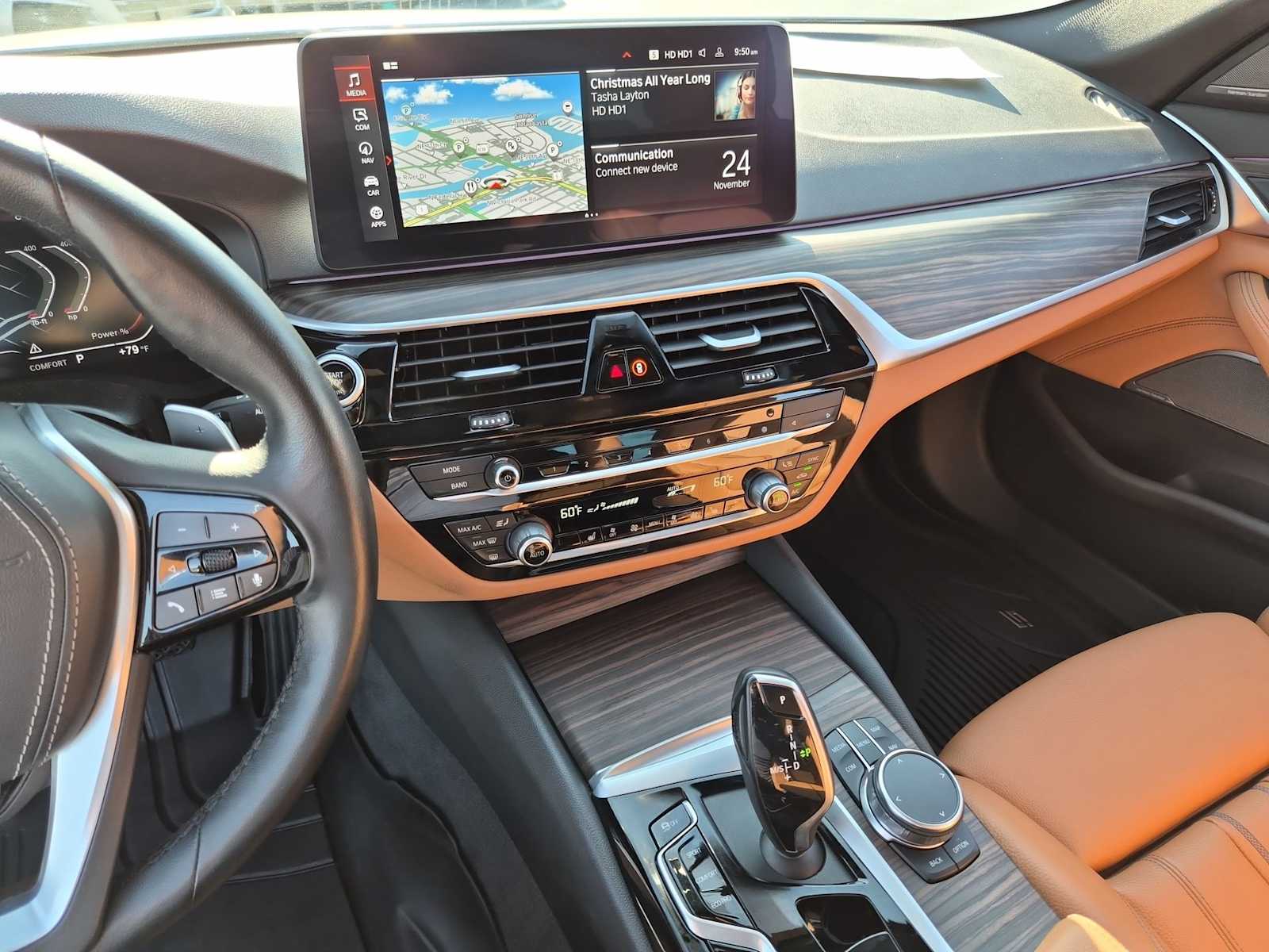 Thumbnail: 2023 BMW 5 Series - 23