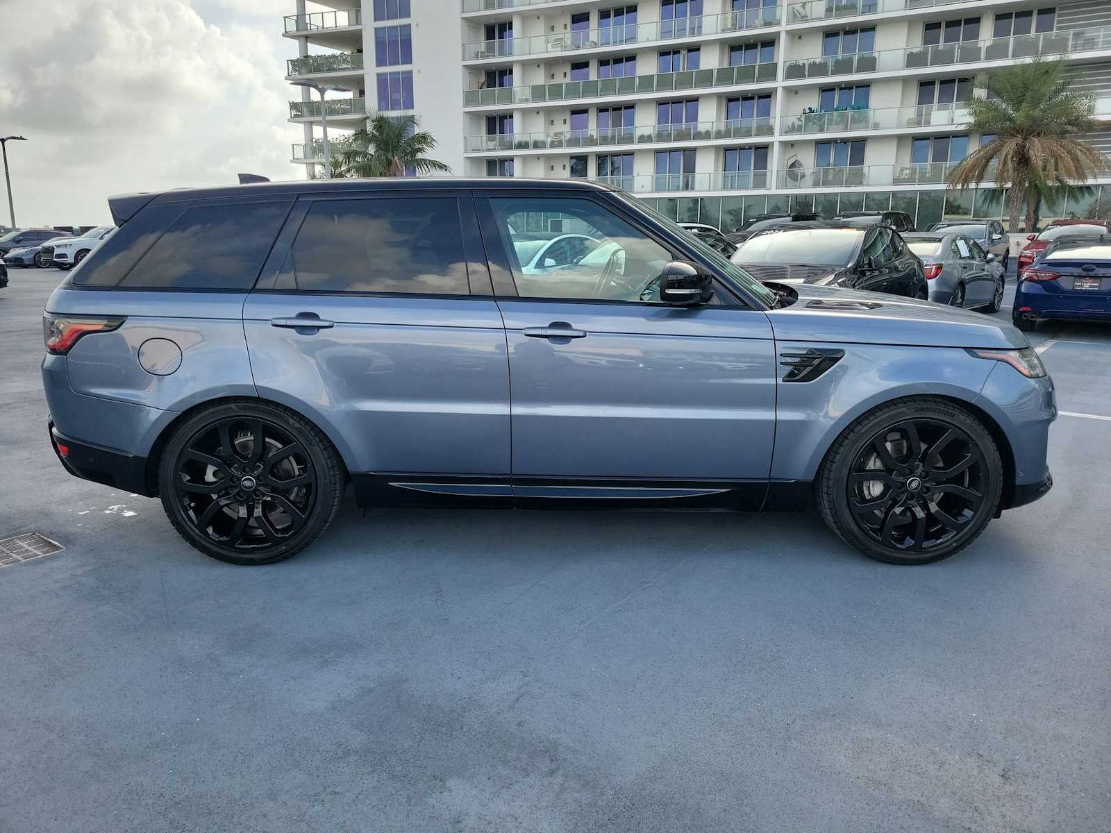 Thumbnail: 2020 Land Rover Range Rover Sport - 7