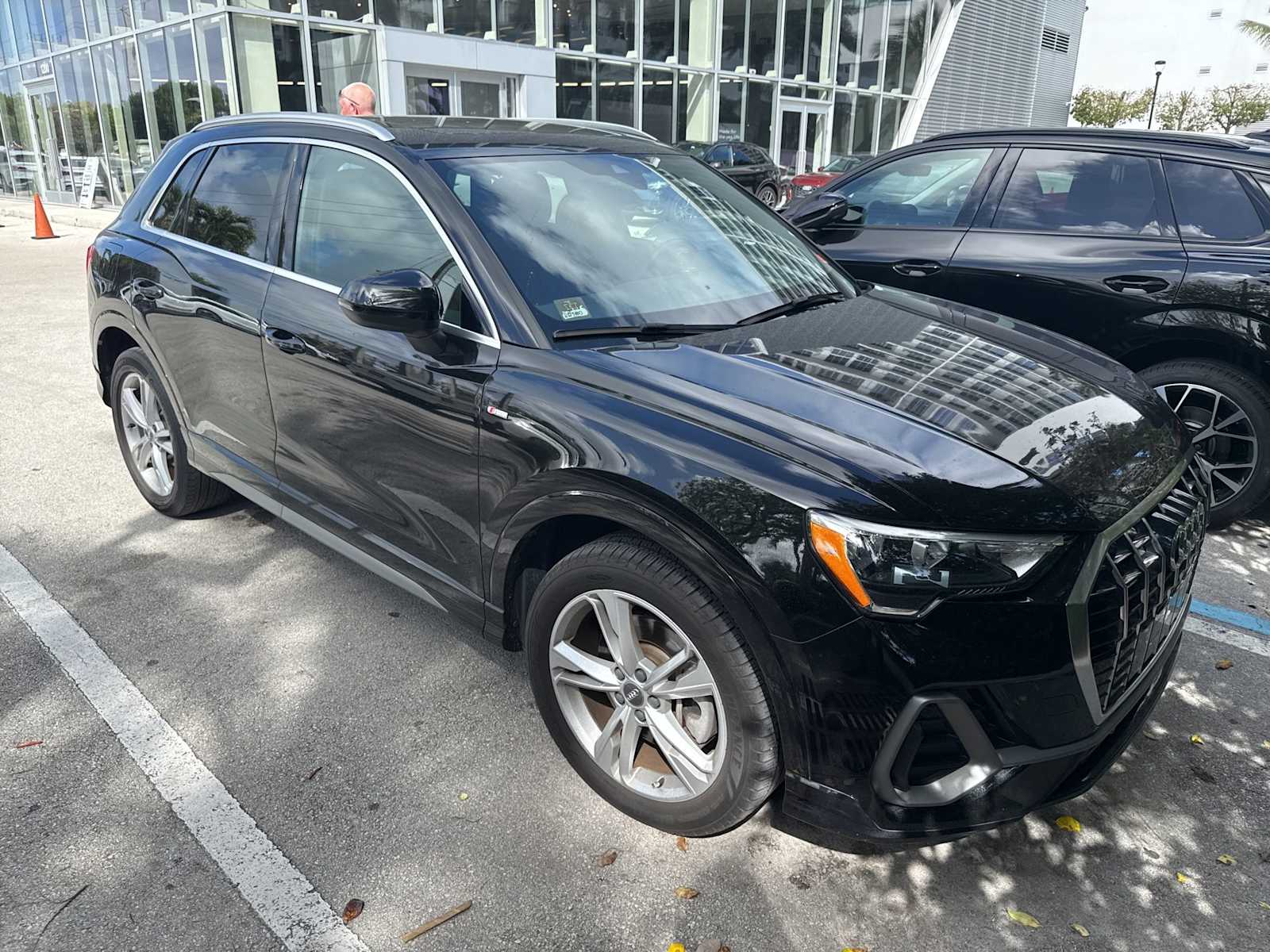 Thumbnail: 2020 Audi Q3 - 2